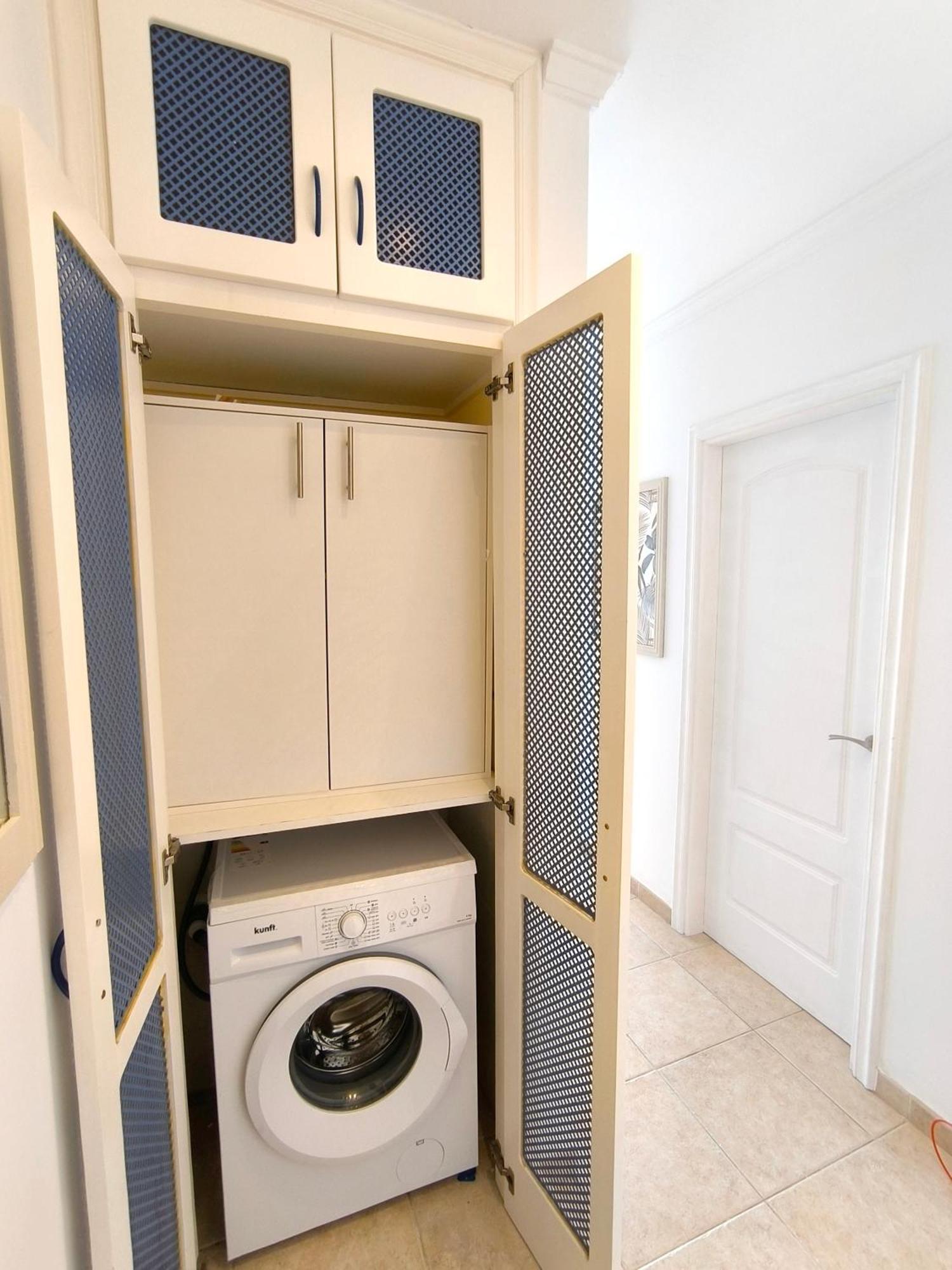 Apartment Estrella Canaria - Cristianos, Pool, Fibre Net, Tv Channels *