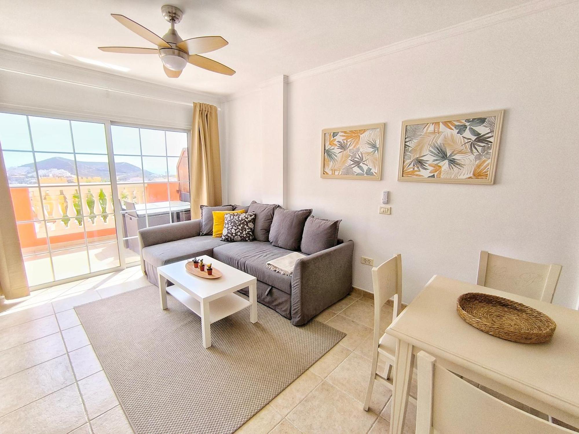 Estrella Canaria - Cristianos, Pool, Fibre Net, Tv Channels Apartment