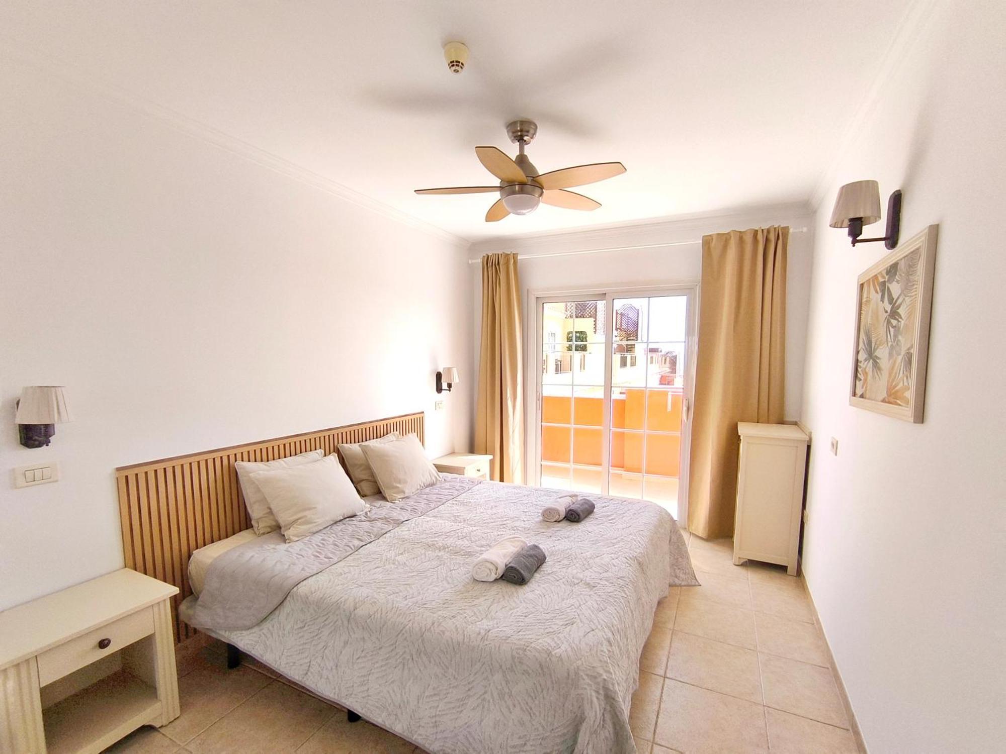 Estrella Canaria - Cristianos, Pool, Fibre Net, Tv Channels Apartment *