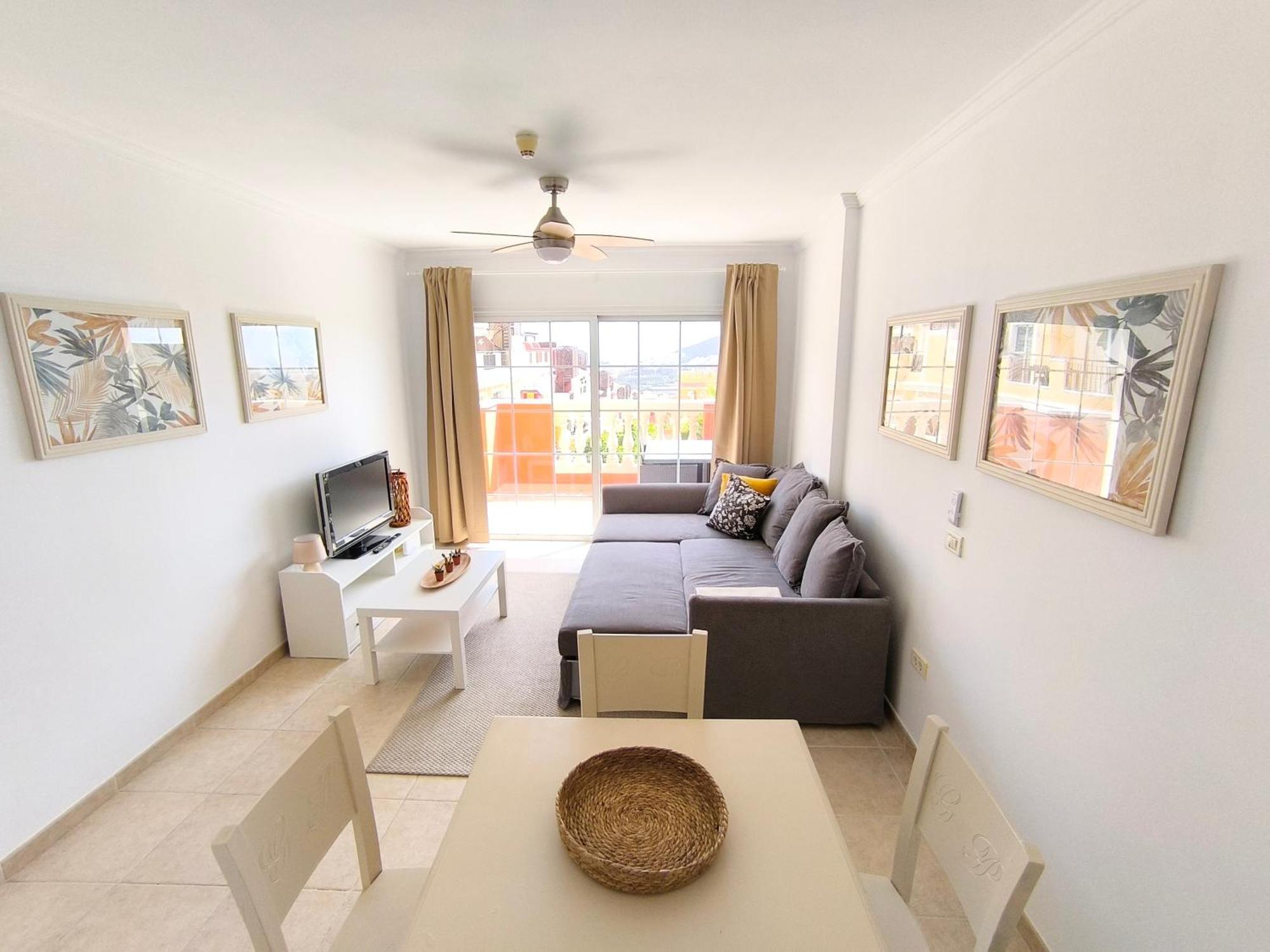 Apartment Estrella Canaria - Cristianos, Pool, Fibre Net, Tv Channels Los Cristianos (Tenerife)