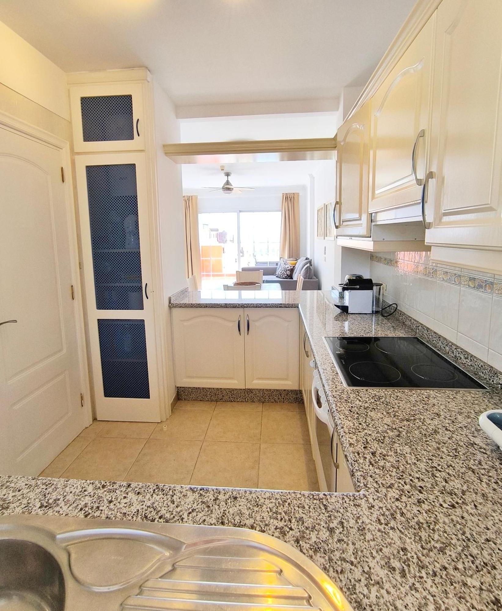 Apartment Estrella Canaria - Cristianos, Pool, Fibre Net, Tv Channels *